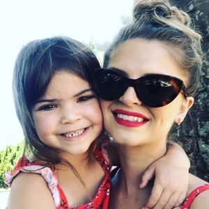 Meet your Posher, Cierra